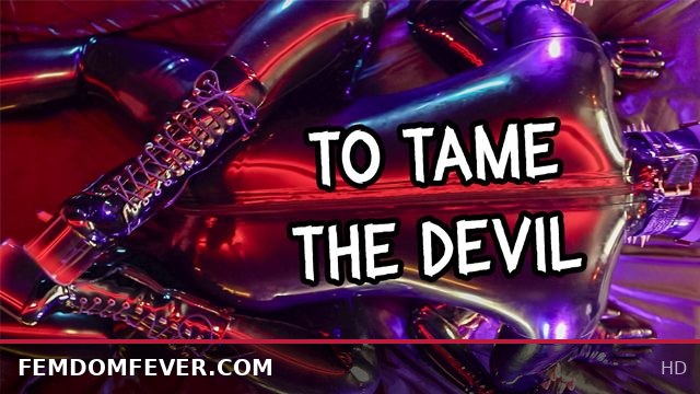 Dominatrix Takes Control to Tame the Devilish Submissive 😈